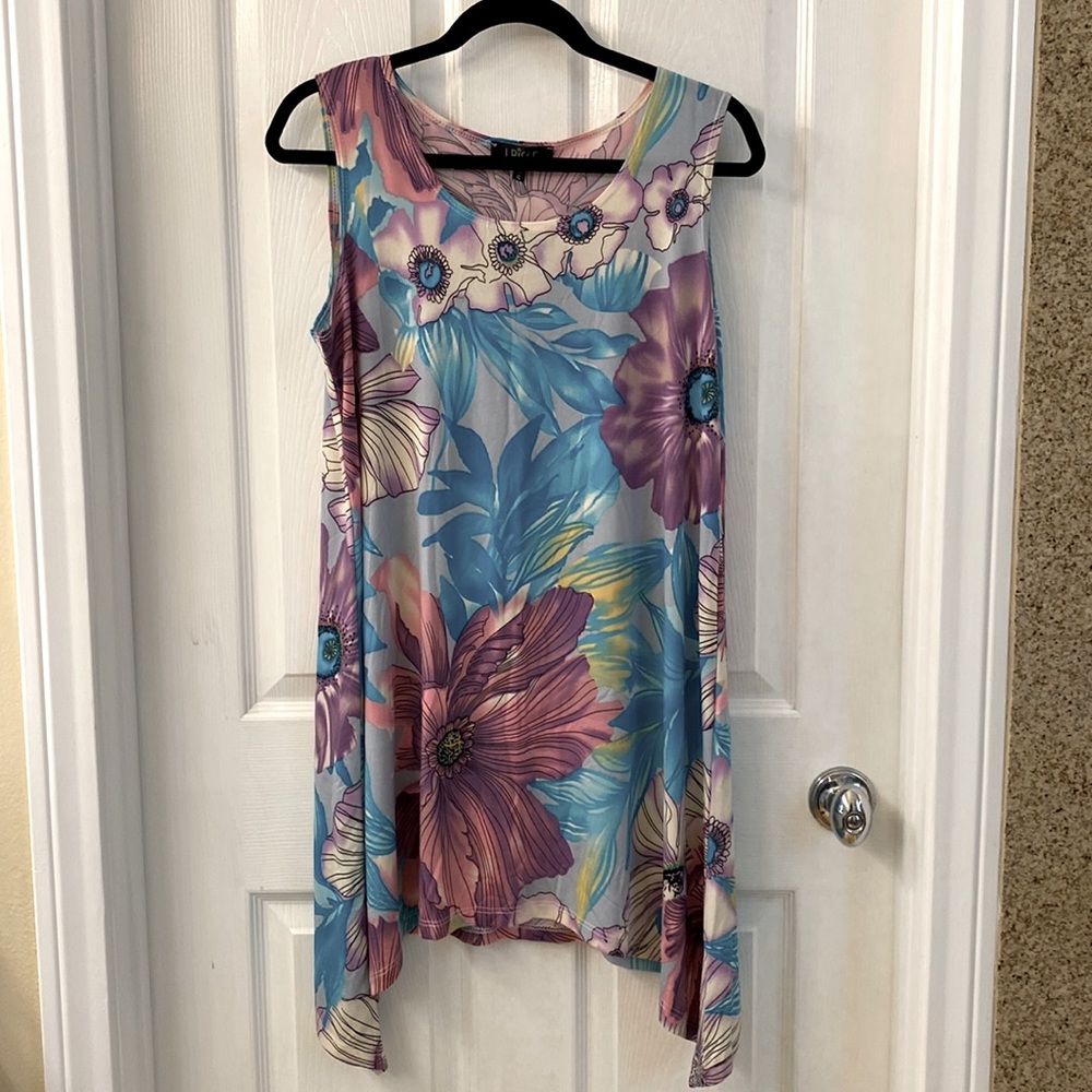 NWT- XL- Lbisse women dress top